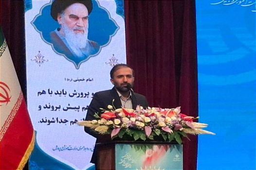 انجمنمحوری و توجه به مدرسه میدان اصلی فعالیتهای اتحادیه انجمن های اسلامی دانش آموزان است